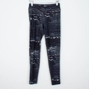 The North Face‎ Womens Camo Mid Rise Leggings Size S Black Gray Athletic Workout